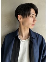 キュー(Cue_) ナチュラルストレート七三ツーブロックセンターパート表参道3