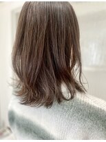 サロウィン 新潟万代店(SALOWIN) ふわっとミディアムレイヤー