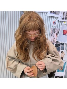 ゾーイ(ZOEY)の写真/あきらめていた複雑履歴 (ブリーチ毛や縮毛矯正履歴) にダメージ毛とは思えないパーマdesignを。
