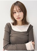 ミディアムレイヤー/顔周りレイヤー/ミディアム