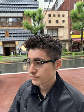 アーカイブトウキョウバーバーショップ 東京駅グランスタ八重洲店(Archive Tokyo) 東京駅/八重洲/理容室/メンズサロン/ピンパーマ