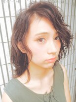 アンフィドットドゥルドゥ(AnFye.dueldo)&nbsp;【AnFye.dueldo】ミディアムヘア × ラフゆるめウェーブ