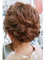 ヘアーメイク ティアラ(Hair make Tiara) ミディアムアップヘア☆+゜