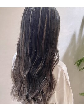 バーベナ(VERBENA) 【VERBENA】人気のグレージュハイライトスタイル