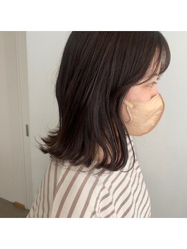 エミィ(emme) 【emme×笹川】艶カラー×外はねミディ