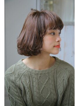 アリーズ シブヤ(ALLYS shibuya) ショコラアッシュ ふわふわボブ ボブカット テラコッタ オン眉