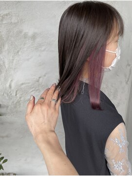 リベルタ(LIBERTA) 大人可愛いインナーピンク☆外ハネロブスタイル