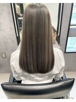 リップス(Ripps)&nbsp;白髪ぼかしコントラストハイライト＆バレイヤージュハイライト