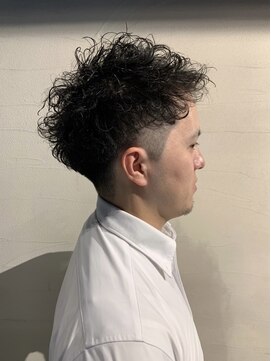 ロダット 横浜(LODAT by little) 波巻きパーマ 【LODAT横浜】