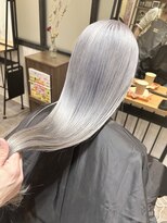 トリコ(torico)&nbsp;ホワイトシルバー　【八王子ブリーチ】