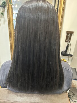 ローレン(Loren) ブルーブラック艶ストレート