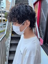 アイズ 海老名(AIZU)&nbsp;波巻きスパイラルパーマ 波巻きウルフ マッシュウルフ 眉毛