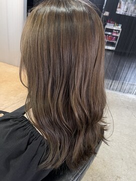 ニーゼロゼロナナ(2007) ゆるふわカール