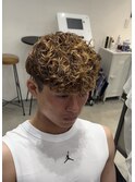 大分メンズスペインカールツイストスパイラルパーマ刈り上げ