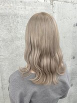 エヌアイ オモテサンドウ(ni omotesando)&nbsp;冬に向けてハイトーン増えてきてます！！是非！！