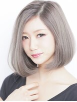 前下がり小顔ワンレンショート　グレージュカラーwカラー