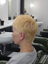 アストロ(ASTRO)&nbsp;一宮ハイトーン×束感ナチュラルメンズショートブリーチデザイン