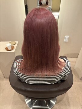 エリスホリエ(Eliss Horie) ピンクカラー