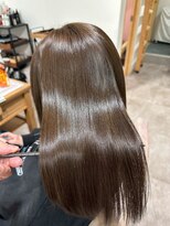 メルク ユニ(merc.uni)&nbsp;縮毛矯正/髪質改善/サラツヤストレート/ストレート/艶髪/美髪