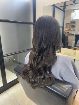 ファイブ ノーヴル カラット(5 Noble ct.) 【kana】巻き髪でも艶★BYKARTEトリートメント