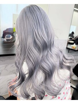 エゴル ナゴヤサカエ(ENGOL NAGOYA SAKAE) ブルージュ