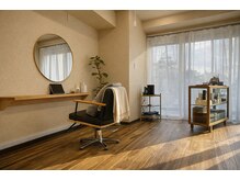 ホク(hoku)の雰囲気（陽がたっぷり入る空間になってます♪ゆっくりお過ごしください）