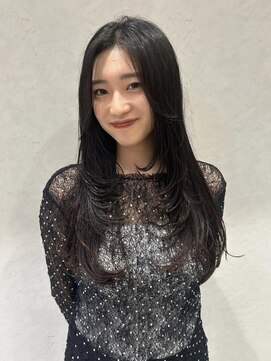 ルル(LuLu by KENJE) 20代レイヤーロング