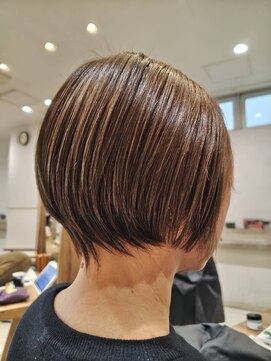 リーナ ビューティガーデン(LiNA BeautyGarden) ショートカット×ハイライト