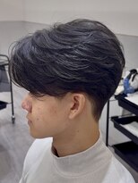 become men's hair 名駅EAST【10月3日 NEW OPEN(予定)】&nbsp;ニュアンスフェザー/毛流れ/センターパート/ナチュラル/刈り上げ