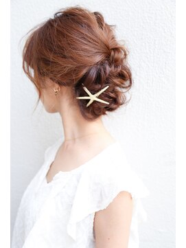 イソラブル(ISOLA-blu) 【可愛いゆるふわアップスタイル】