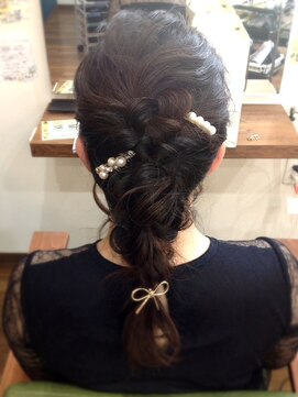 ヘアギャラリーリリカル(hair gallery Lyrical) ふんわり華やか編みおろしヘア