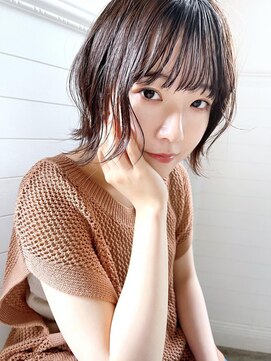 ディッセンバー 神宮前(December) 大人かわいい小顔外ハネミニボブグレージュカラー渋谷原宿神宮前