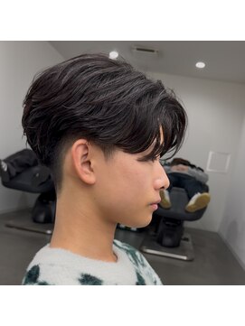 ウェーブ(WAVE) フェザーパーマ/リバースパーマ/ニュアンスパーマ/センタパート