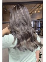 サニー 渋谷(SUNNY) バレイヤージュ、ハイライト、レイヤーロング、グレーベージュ