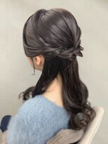 アマル(AMARU)&nbsp;ハーフアップ