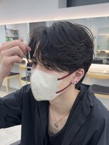 フィフス 栄(fifth)&nbsp;ニュアンスフェザーパーマセンターパートツーブロック名古屋栄