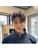 メラク(Merak)&nbsp;韓国風センターパート/カルマパーマ/毛流れセンターパート