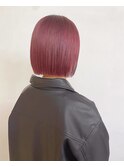 レッド×パツっとボブ