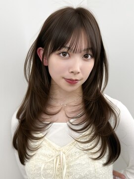 アマトウキョウ アユンチェ(AMA TOKYO×AYUNCHE) 顔周り　前髪　 レイヤーカット　韓国ヘア　透明感カラー