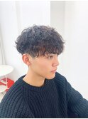 刈り上げセンターパート波巻きツイストスパイラルメンズ