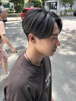 ジーナ 吉塚(Zina) メンズハイライト×センターパート【福田れん】カット ブリーチ
