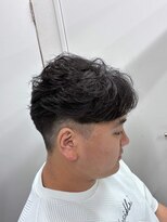 フィフスワン(fifth one) 短めフェザーショート