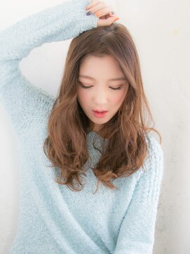 リリアン 表参道(relian) ガーリーなウエーブで大人女子に変身☆