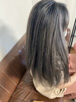 ヘアーデザインサロン スワッグ(Hair design salon SWAG) グレーカラー　バレイヤージュ