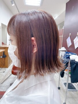 ヘアースタジオ アール(Hair Studio R) 20代30代40代外ハネナチュラルブラウン肩ライン耳掛けボブ