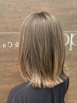 クオン 小戸(qon) 極細ハイライト