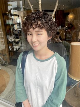 ヘアラウンジ アングゥ(hair lounge ungu) くるくるパーマスタイル