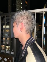 フォルテ 榛原パームス店&nbsp;【palms 富永】ホワイトブラックエンドスパイキー