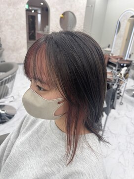 リノ 金山(Rino) デザインカラー/レイヤーカット/ウェットヘア/オリーブベージュ