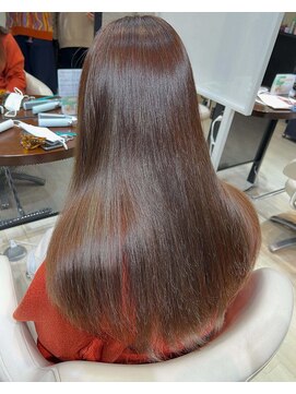 フォープレイス(FOUR PLACE) 艶髪ストレート